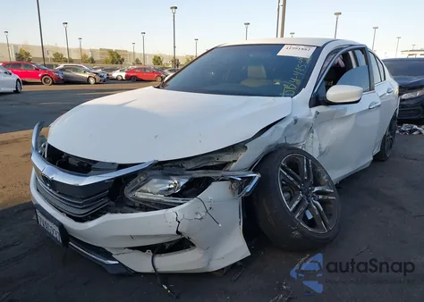2017 Honda Accord Sport z USA, uszkodzony, nr VIN 1HGCR2F53HA049847
